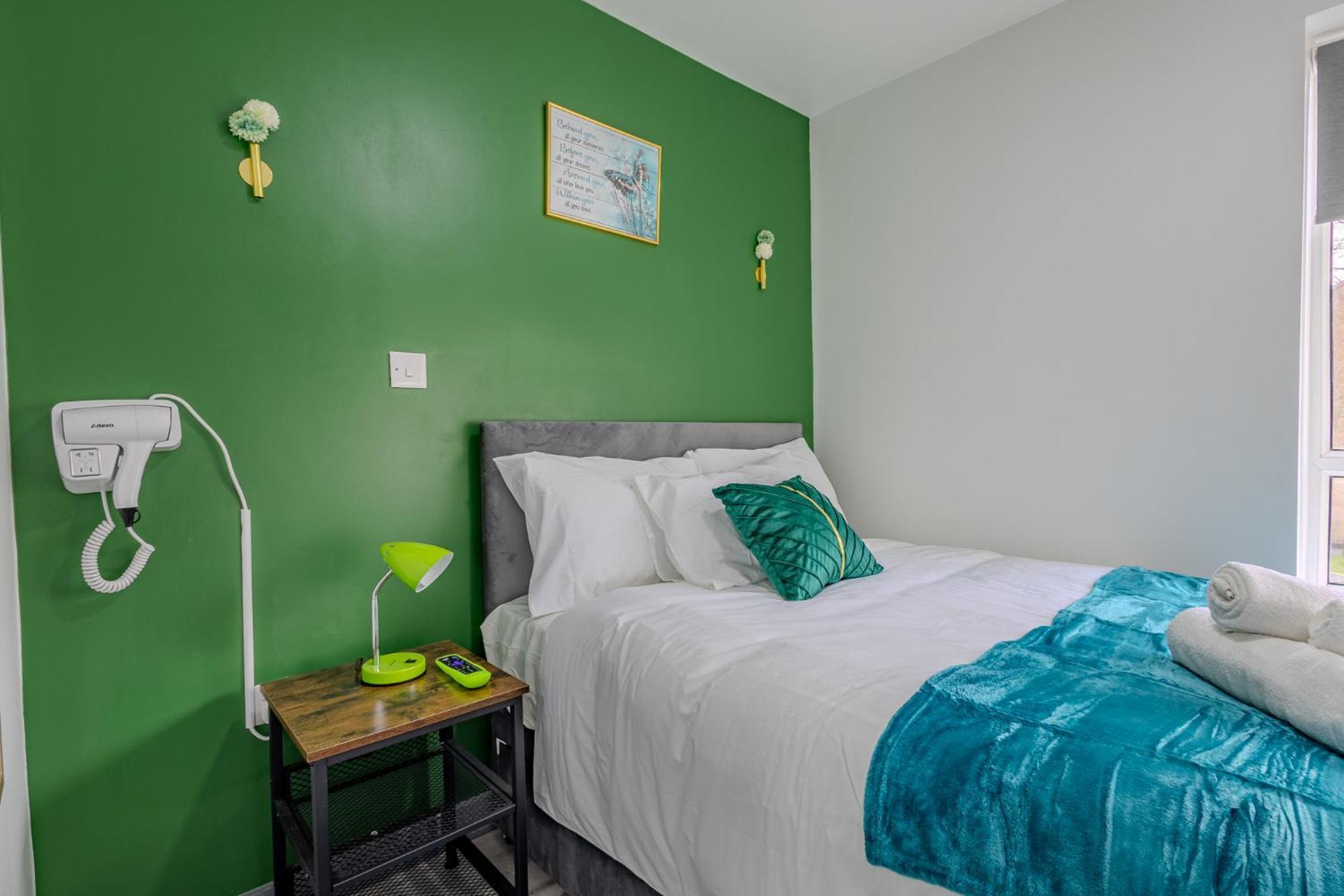 Premium Serviced Accommodation Rooms Nottingham - All With Ensuites Εξωτερικό φωτογραφία